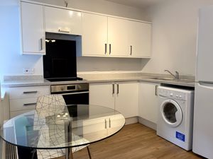 Kitchen- click for photo gallery